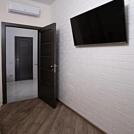 в аркадии в новом доме ,2-х комнатная Apartment